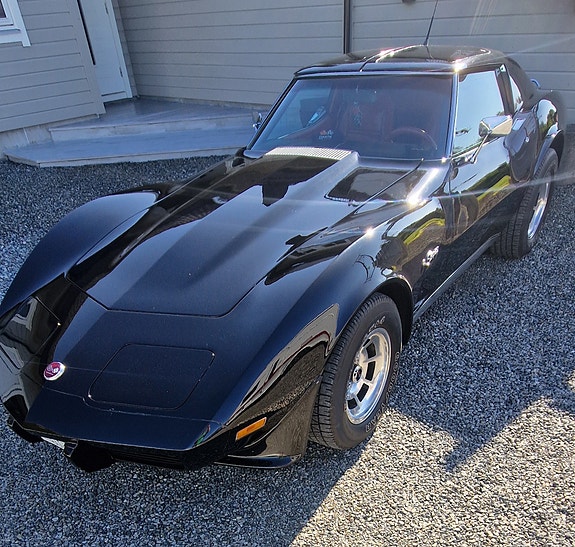 Chevrolet Corvette 7 of 10