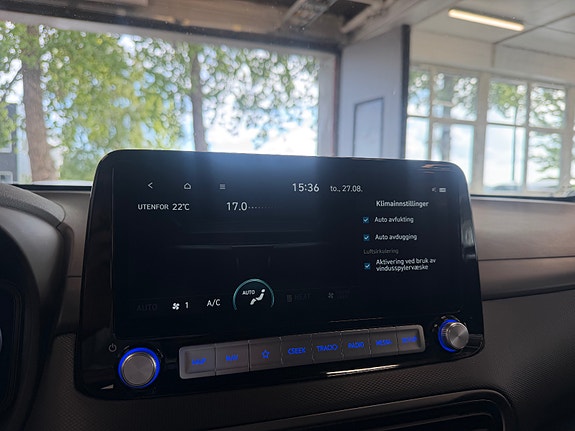Hyundai Kona 27 of 30
