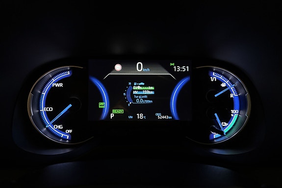 Toyota RAV4 Plug-in Hybrid 16 of 24