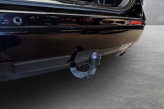 Toyota RAV4 Plug-in Hybrid 23 of 24