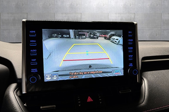 Toyota RAV4 Plug-in Hybrid 19 of 24