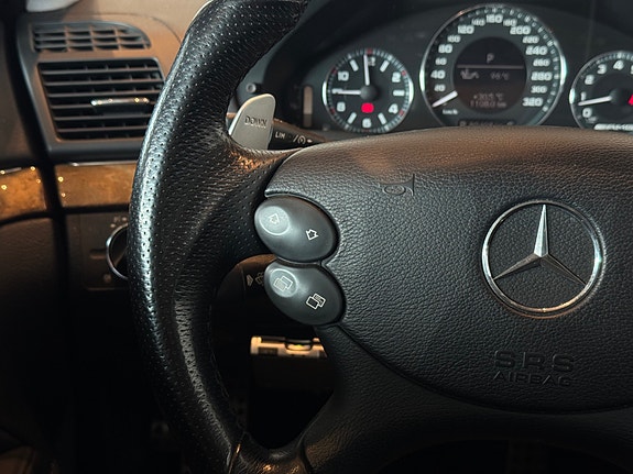 Mercedes-Benz E63 26 of 30