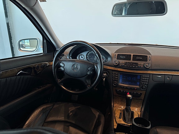 Mercedes-Benz E63 23 of 30