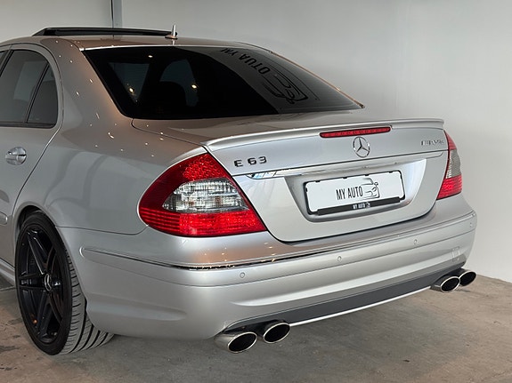Mercedes-Benz E63 8 of 30
