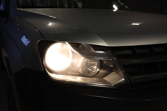 Volkswagen Amarok 6 of 24