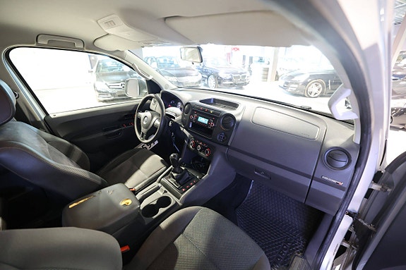 Volkswagen Amarok 24 of 24