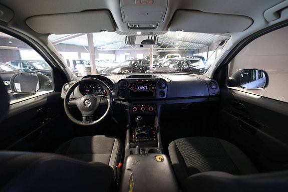 Volkswagen Amarok 14 of 24
