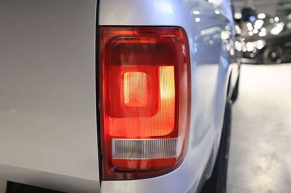 Volkswagen Amarok 7 of 24
