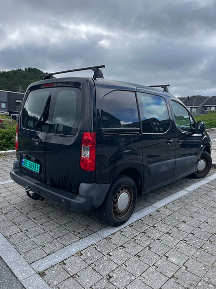 Peugeot Partner 3 of 4