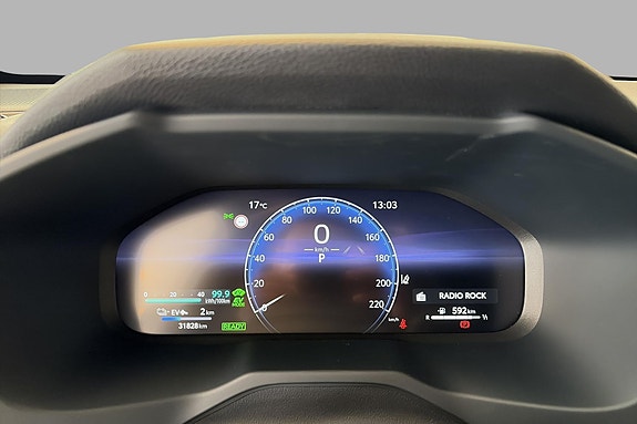 Toyota RAV4 Plug-in Hybrid 22 of 29