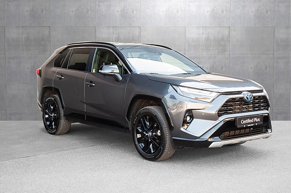 Toyota RAV4 5 of 19