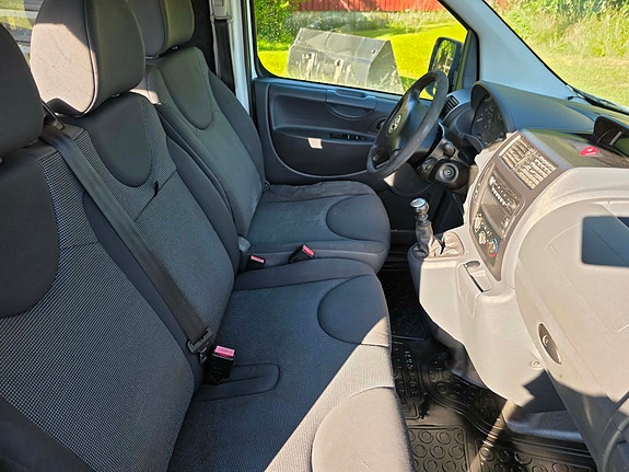 Toyota Proace 4 of 12
