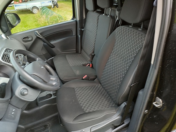 Renault Kangoo Express 8 of 9
