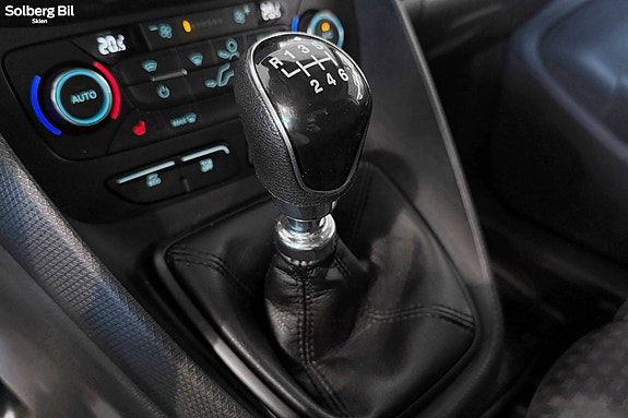 Ford Transit Connect 29 of 30