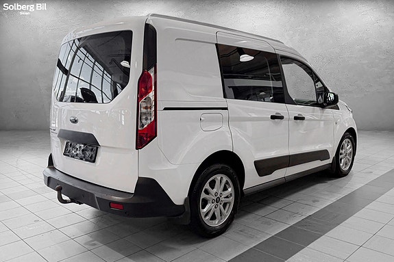 Ford Transit Connect 4 of 30