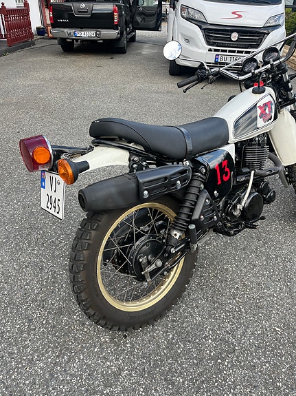 Yamaha XT 500 4 of 5