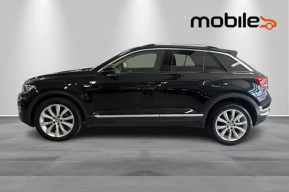 Volkswagen T-Roc 20 of 24
