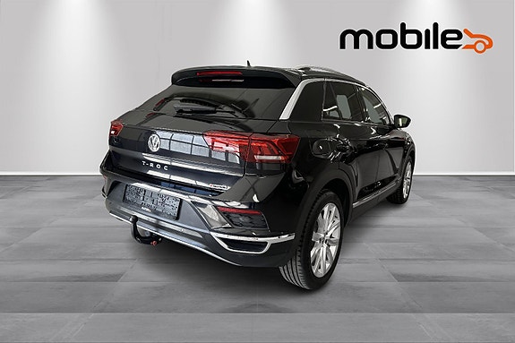 Volkswagen T-Roc 3 of 24