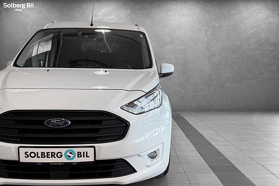 Ford Transit Connect 14 of 30