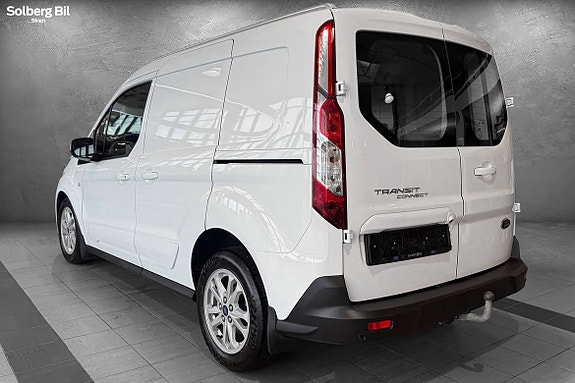 Ford Transit Connect 4 of 30