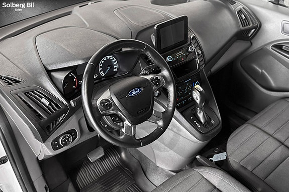 Ford Transit Connect 21 of 30