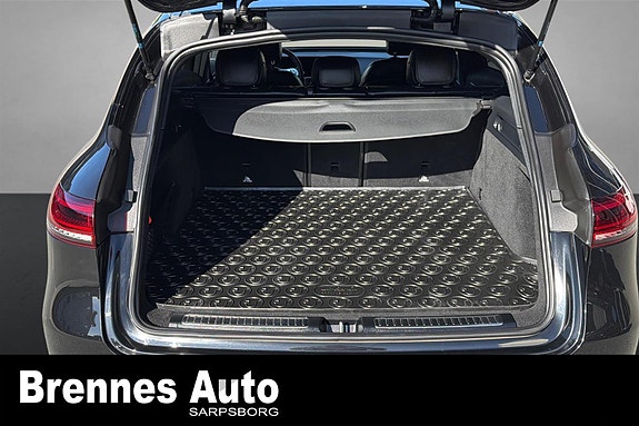 Mercedes-Benz EQC400 9 of 23