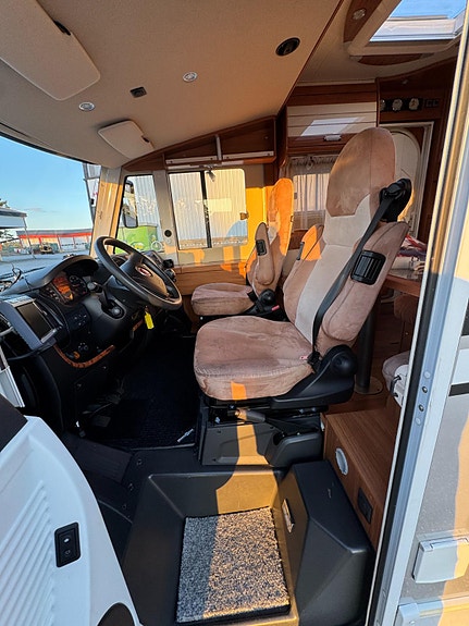 Dethleffs Esprit I 7150 Flott bil/QB/150hk/5 seter/Bør sees. 16 of 30