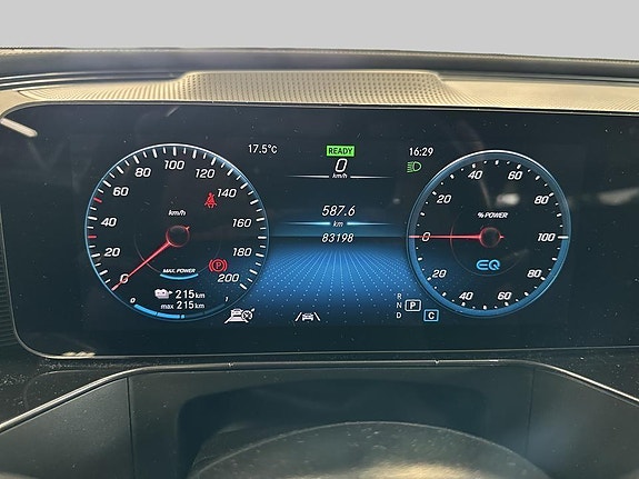 Mercedes-Benz EQC400 11 of 27
