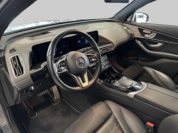 Mercedes-Benz EQC400 8 of 27
