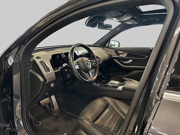 Mercedes-Benz EQC400 7 of 27