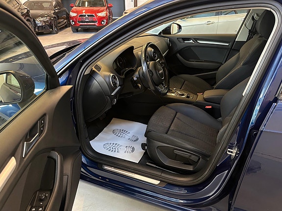 Audi A3 9 of 29