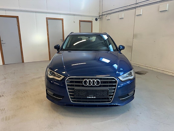 Audi A3 3 of 29