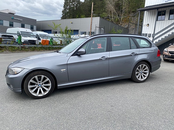 BMW 320d 7 of 30