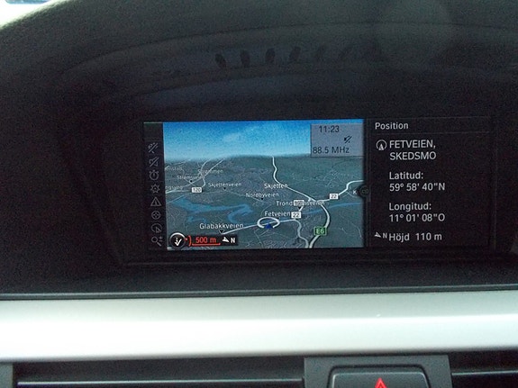 BMW 320d 25 of 30