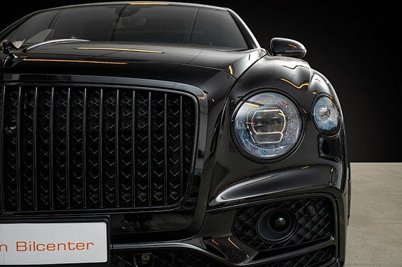 Bentley Flying Spur 3 of 30