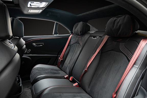 Bentley Flying Spur 17 of 30