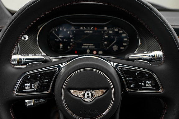Bentley Flying Spur 21 of 30