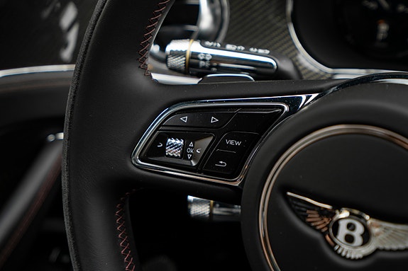 Bentley Flying Spur 22 of 30