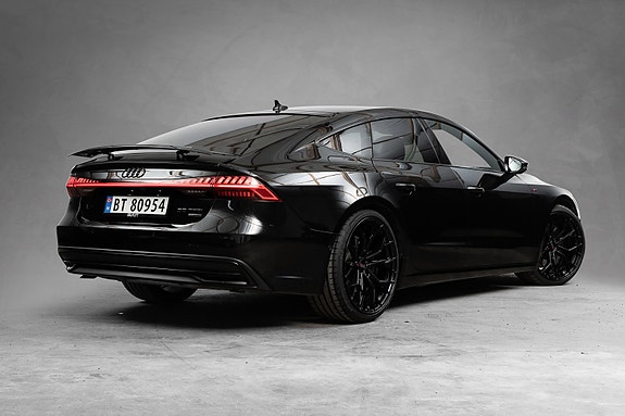 Audi A7 3 of 30