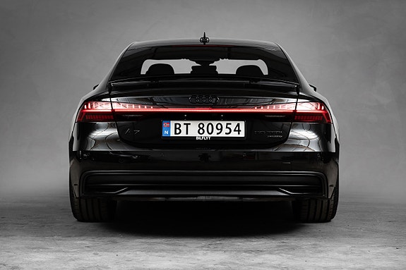 Audi A7 5 of 30