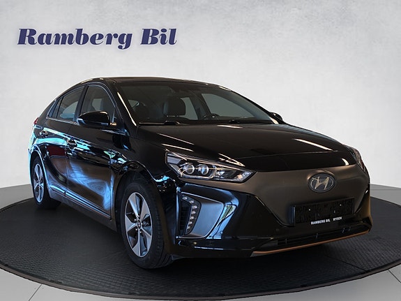 Hyundai IONIQ 7 of 30