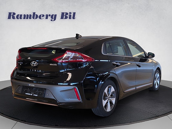 Hyundai IONIQ 5 of 30