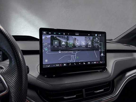 Skoda Enyaq RS 25 of 30