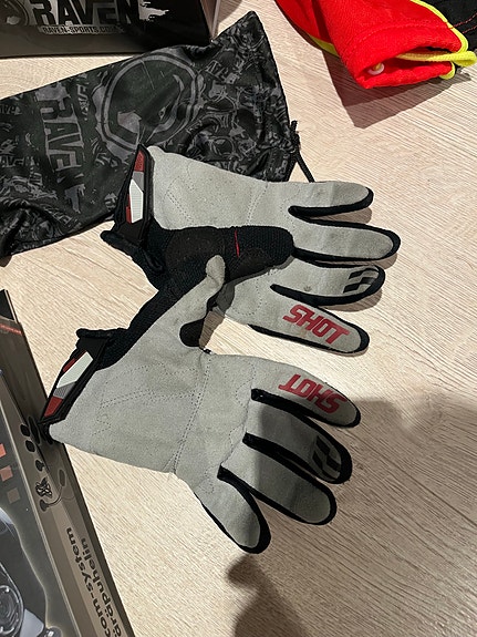 Product image 8 of 10