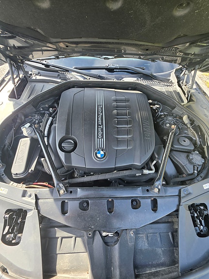 BMW 740d 22 of 30