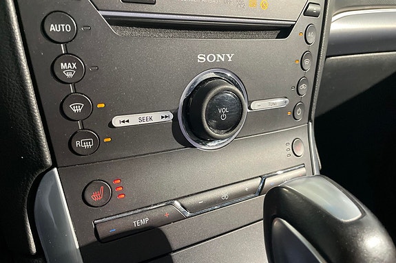 Ford Edge 21 of 26