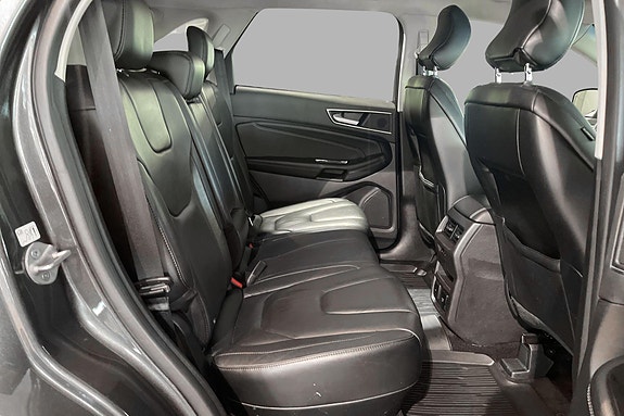 Ford Edge 16 of 26