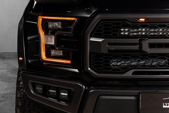 Ford F-150 2 of 30