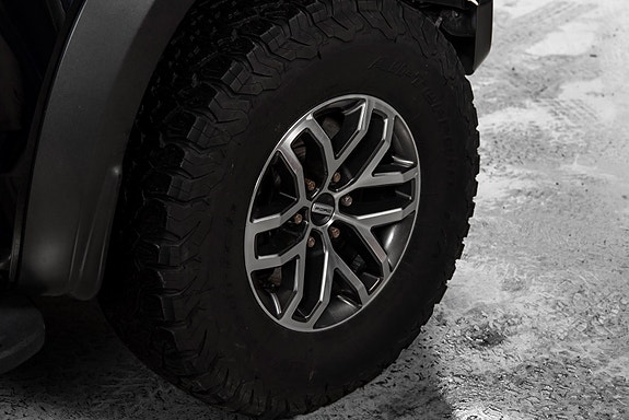 Ford F-150 9 of 30
