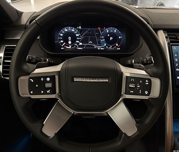 Land Rover Discovery 30 of 30